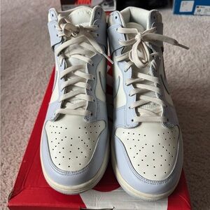 Nike Women’s Dunks - Football Grey